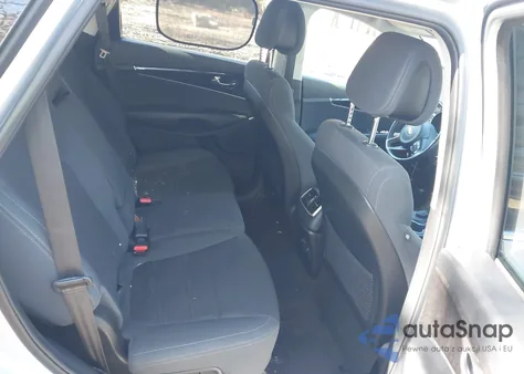 2016 Kia Sorento 2.4L Lx из США, поврежденный, VIN 5XYPG4A34GG170215